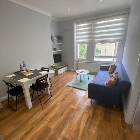 Apartamento Stunning 2 Bed Flat In Ladbroke Grove Londres Exterior foto