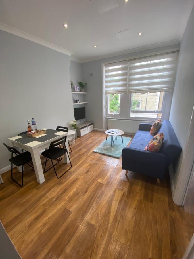 Apartamento Stunning 2 Bed Flat In Ladbroke Grove Londres Exterior foto